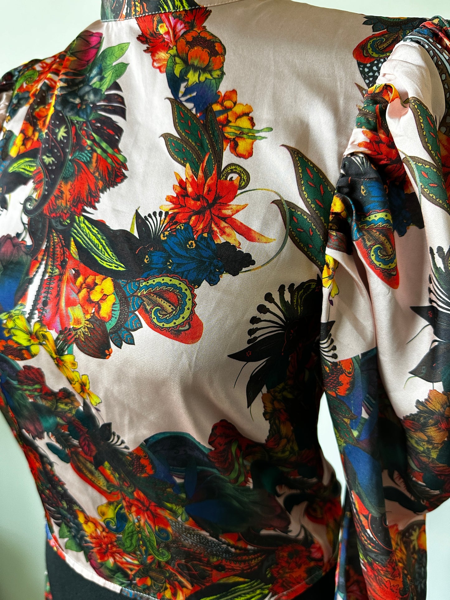 H&M Patterned Satin Blouse