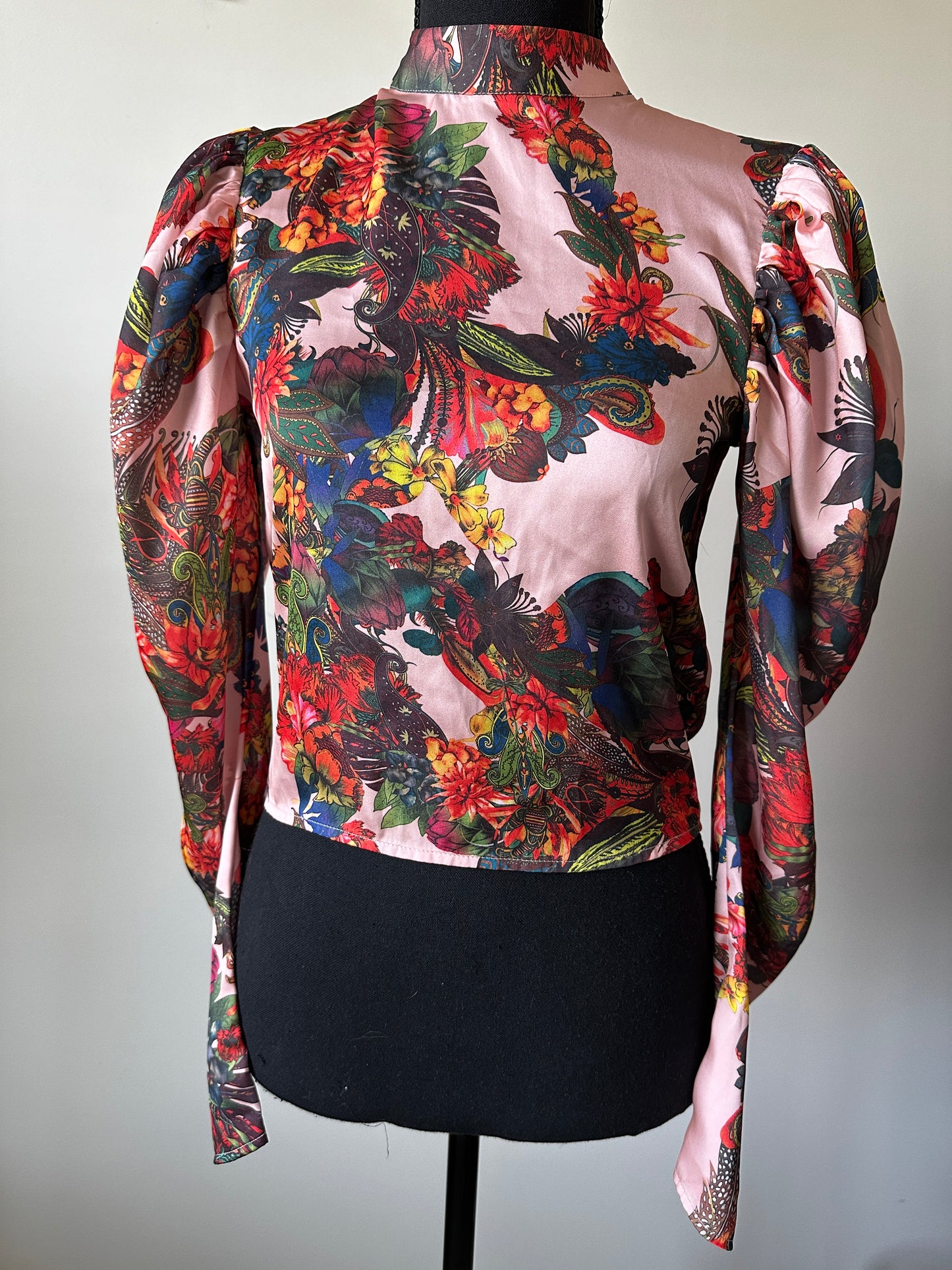 H&M Patterned Satin Blouse